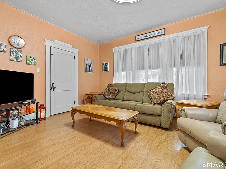 1857 State St #1 — Photo 2