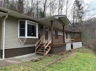 3652 Wolf Creek Rd, Yeaddiss, KY 41777