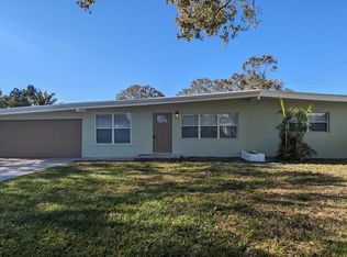 326 Shady Ln, Port Saint Lucie, FL 34952