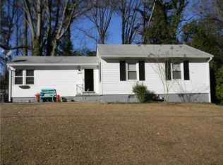 2497 Old Colony Rd, East Pt, GA 30344