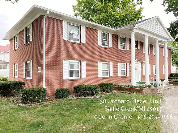 2nd image of 1 Orchard Pl #1