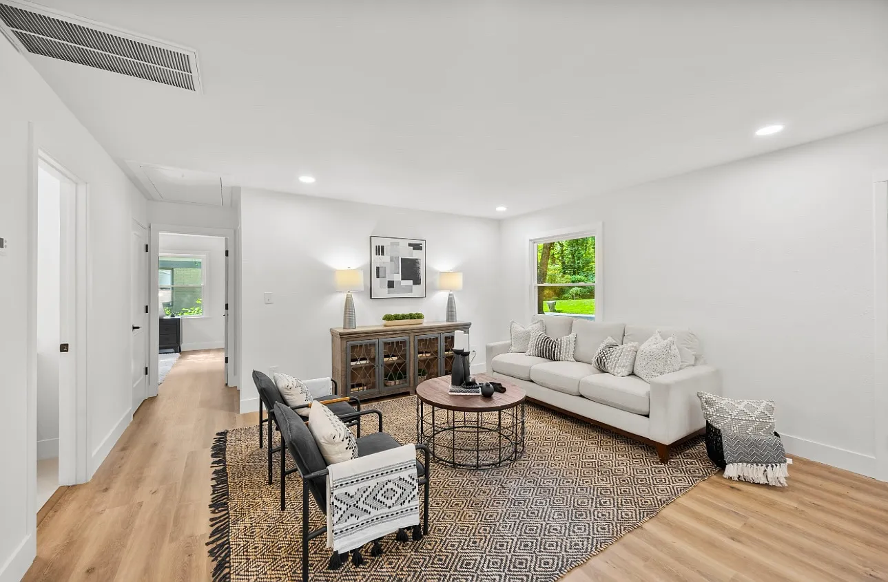 3 bed, 1509 sqft, $2,500 — Photo 3