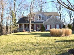 314 Caprice Ct, Loveland, OH 45140