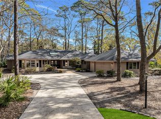 16 Fairlawn Ct, Hilton Head Island, SC 29926