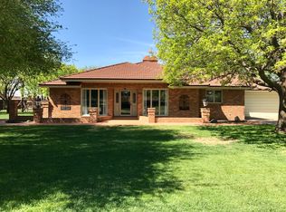 1626 Sunset Cir, Dimmitt, TX 79027