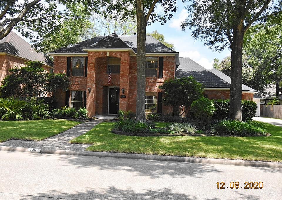 1st image of 5207 Walnut Hills Dr