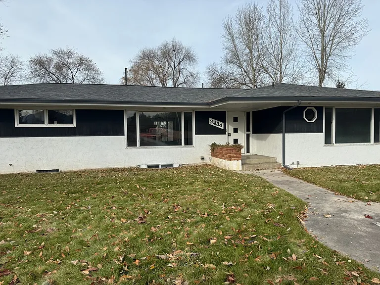 2434 Wyoming St — Photo 1