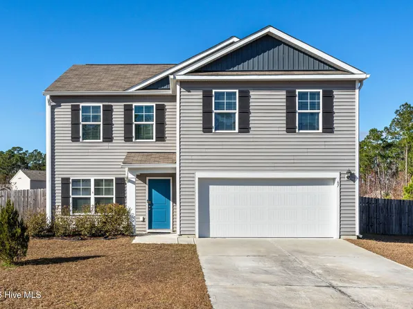 67 Fresh Air Drive, Hampstead, NC 28443
