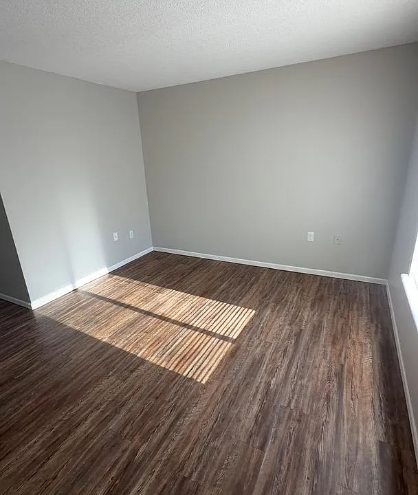 Country Walk Apartments