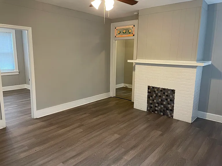 1807 McDowell St — Photo 3