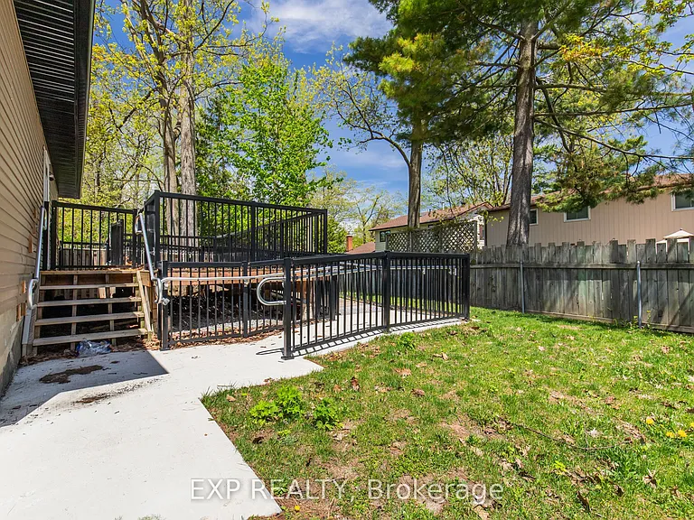 263 Anne St N #1 — Photo 39