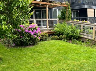 300 Hulbush Ln APT 106, Burlington, WA 98233
