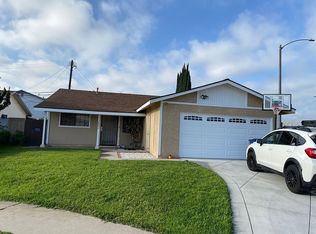 12602 213th St, Lakewood, CA 90715