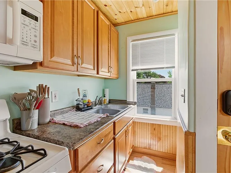 455 Child St #3 — Photo 7