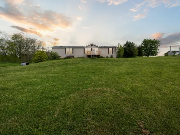 18150 Us Highway 12, Edwardsburg, MI 49112