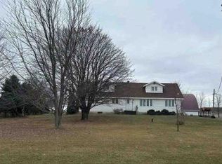 W175 Center Rd, Dorchester, WI 54425
