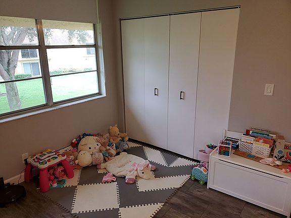 5th image of 2885 SW 22nd Ave #2010