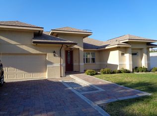 415 N 4th St, Cocoa Beach, FL 32931