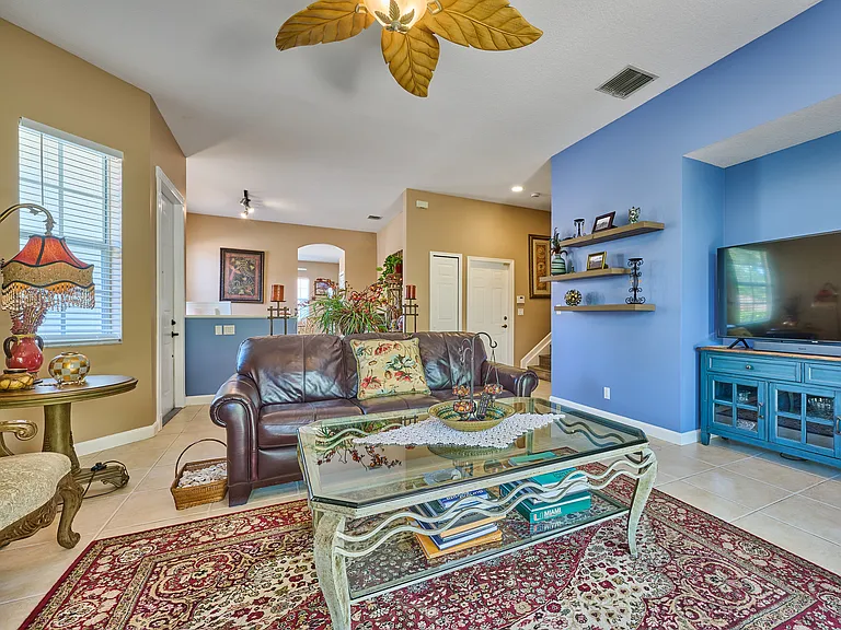 530 Commons Dr — Photo 26