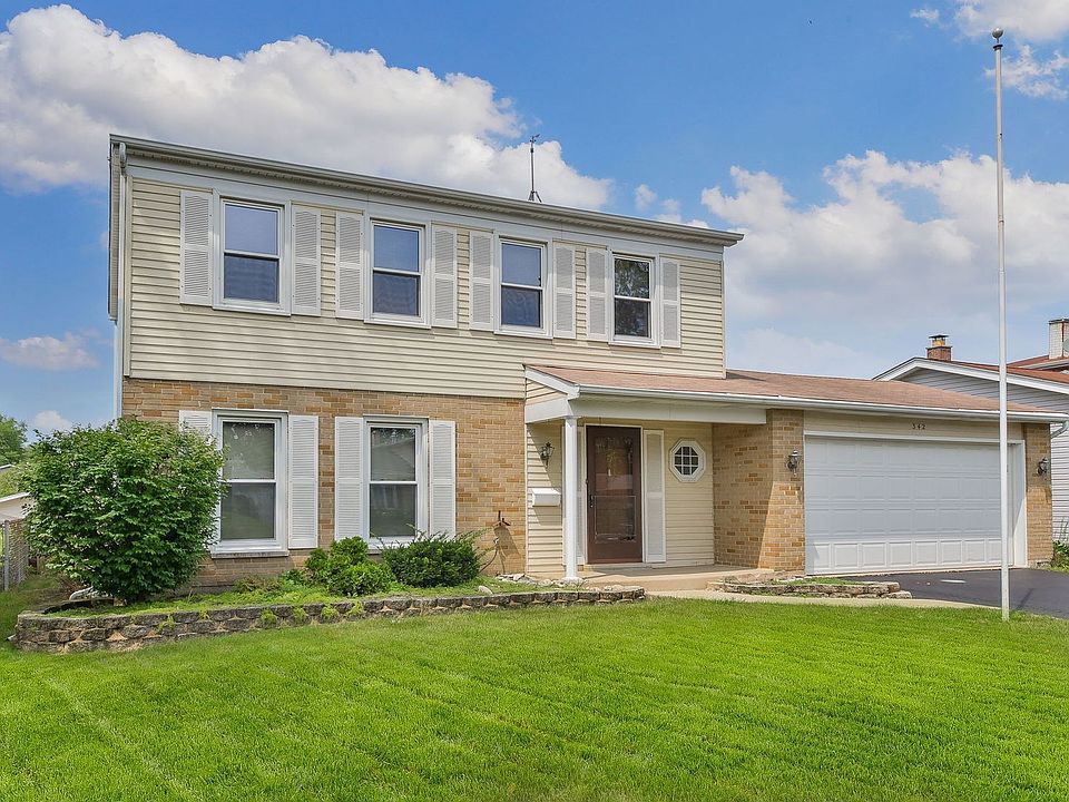 1st image of 342 Hillcrest Ln