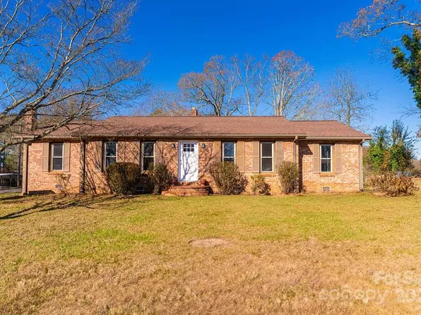 1250 Zeb Haynes Rd, Maiden, NC 28650