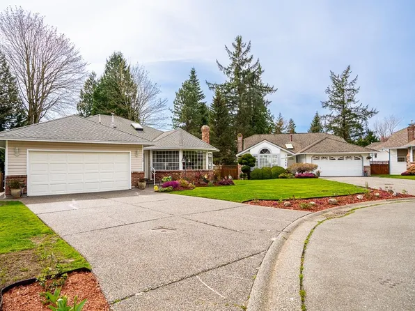 13560 15a Ave, Surrey, BC V4A 8Z9