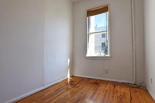 Rented by Coda Real Estate NYC | media 10