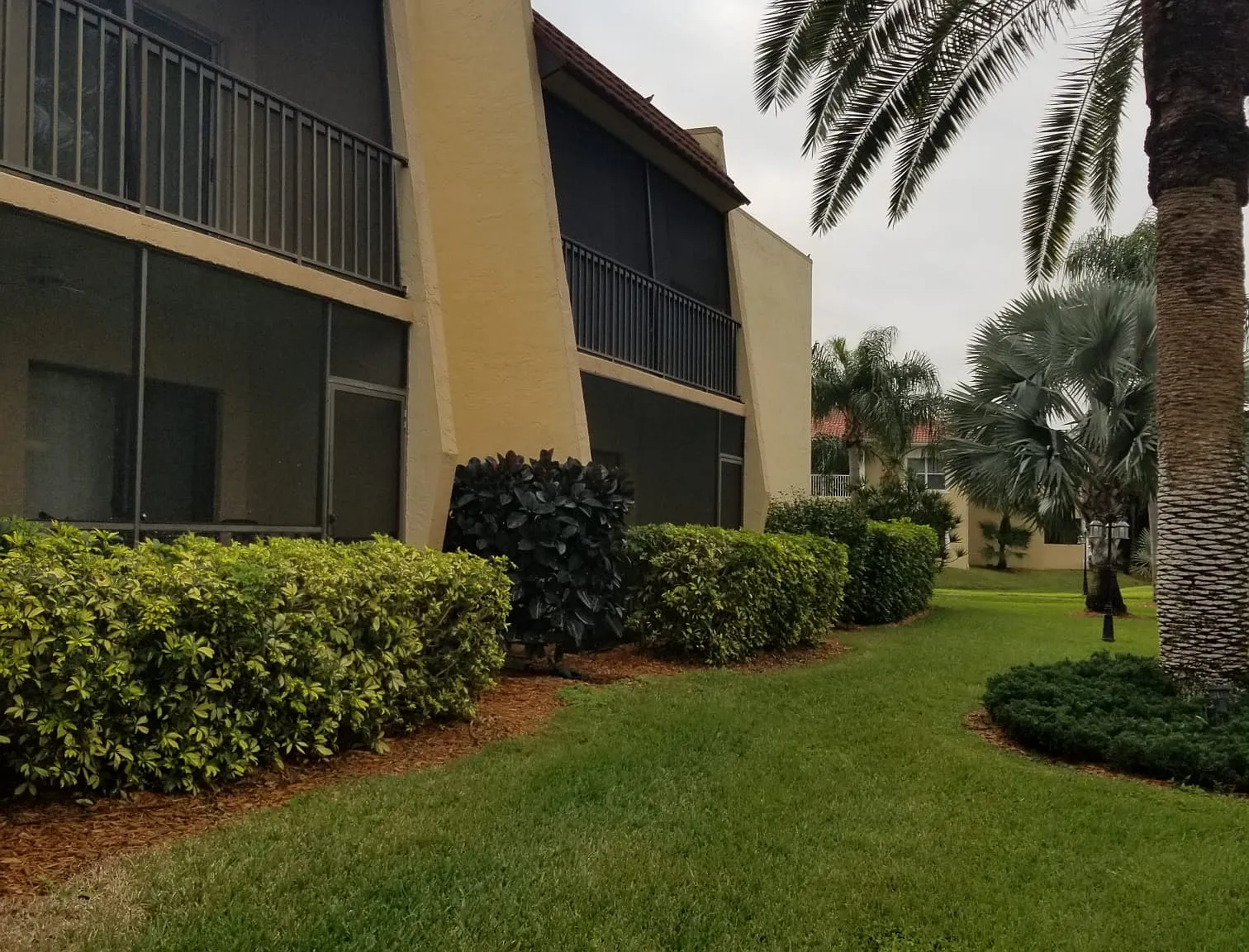 2 bed, 946 sqft, $1,400 — Photo 3