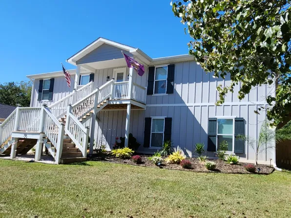 29 Bayou View Dr, Gulfport, MS 39507