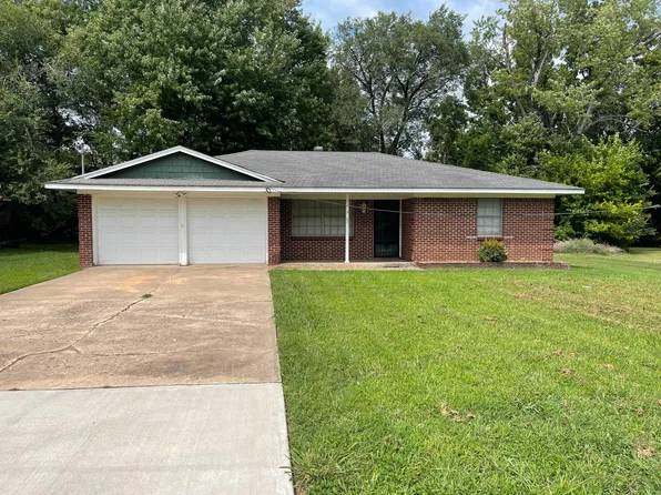 65 S Hunter St, Farmington, AR 72730