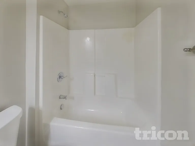 121 Southwind Cir — Photo 12