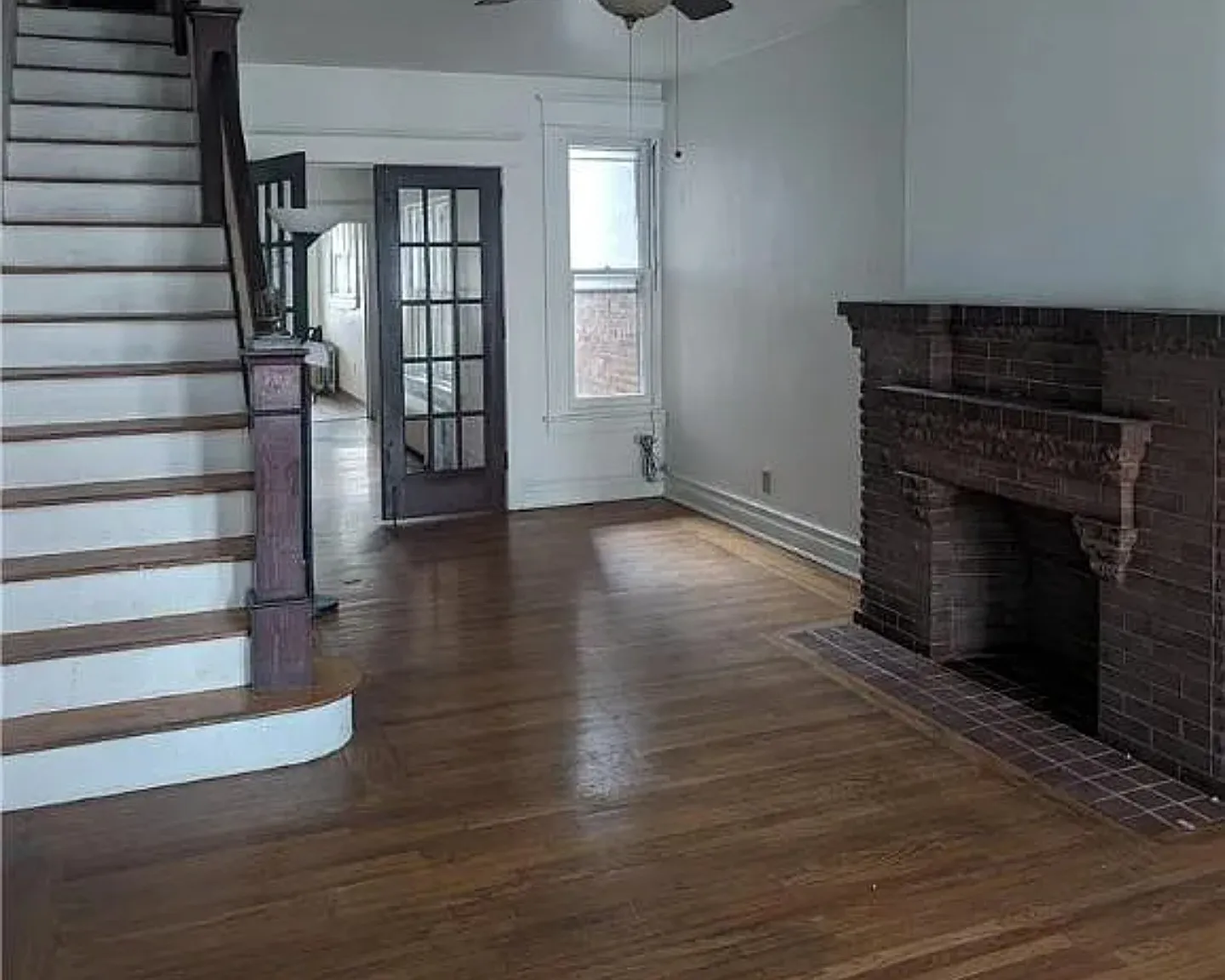 3 bed, 1328 sqft, $1,900 — Photo 3
