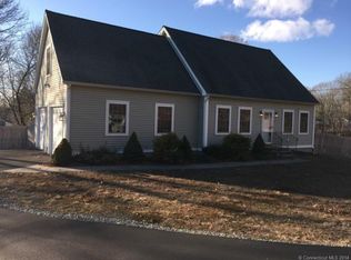 107 Collelo Ave, Moosup, CT 06354