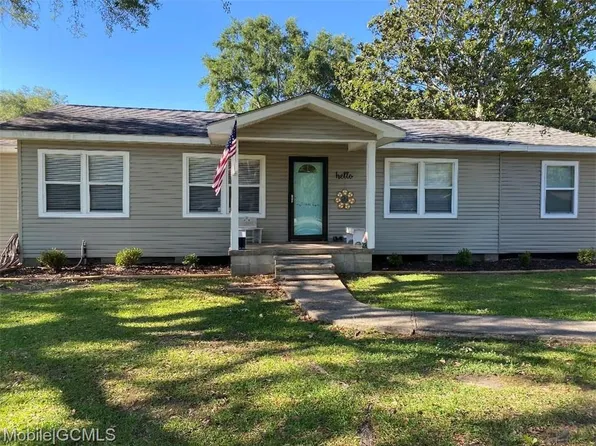 704 3rd Ave, Saraland, AL 36571