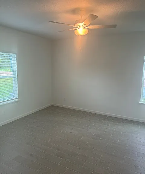 1537 Huntley Hollow Dr — Photo 12