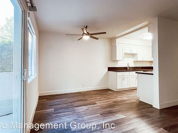 4th image of 12039 Goshen Ave APT 3