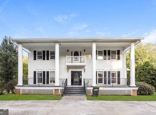 100 Savannah Ct, Fayetteville, GA 30214