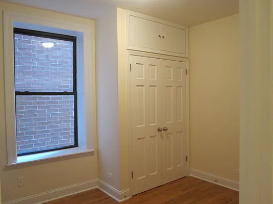 Rented by City Connections Realty | media 5