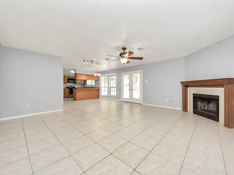 16006 Autumn Falls Ln — Photo 26