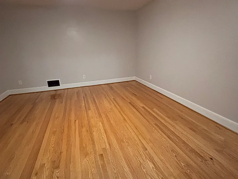 2323 Daniels Creek Rd — Photo 15