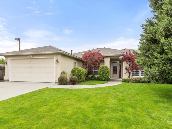 3991 N Kessinger Ln, Garden City, ID 83703