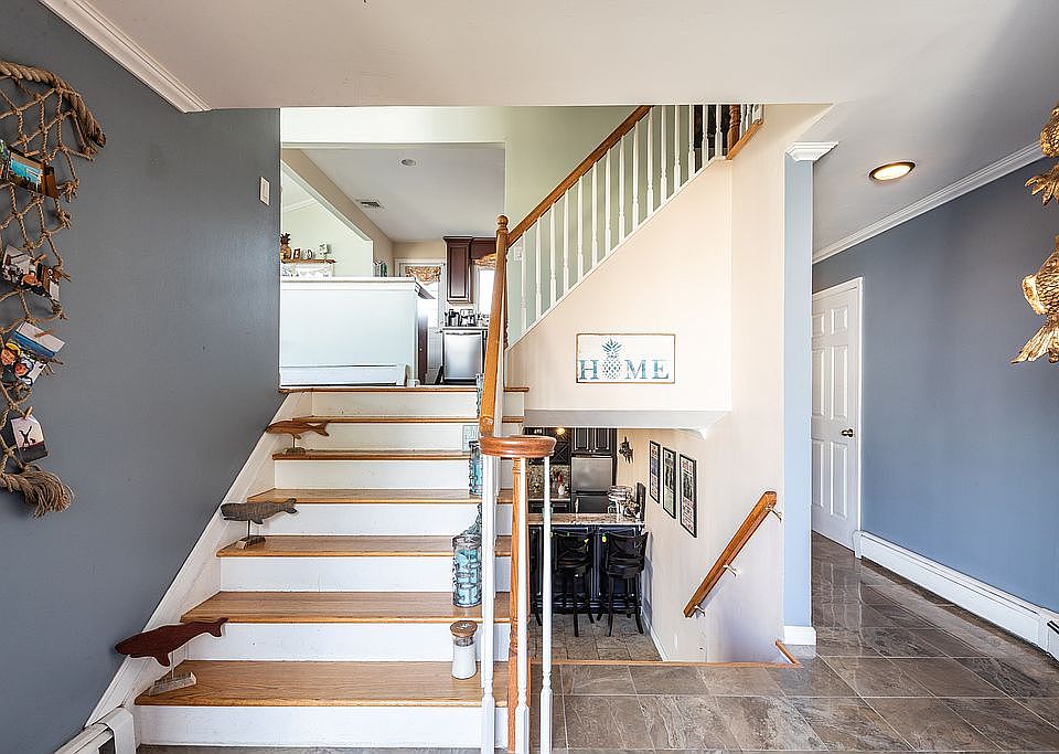 610 E Bay Dr Long Beach NY Zillow