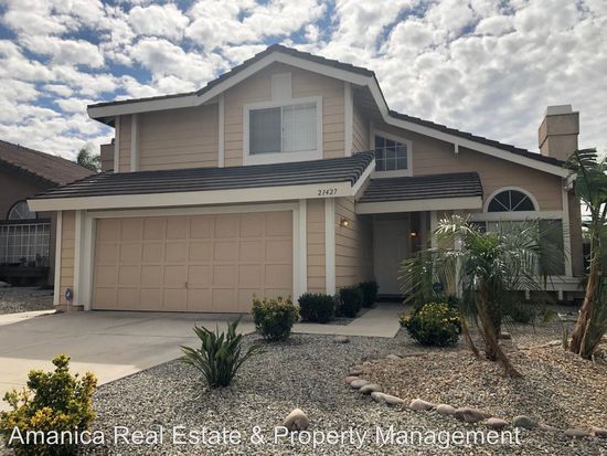 21427 Blossom Hill Ln Moreno Valley Ca 92557 Zillow