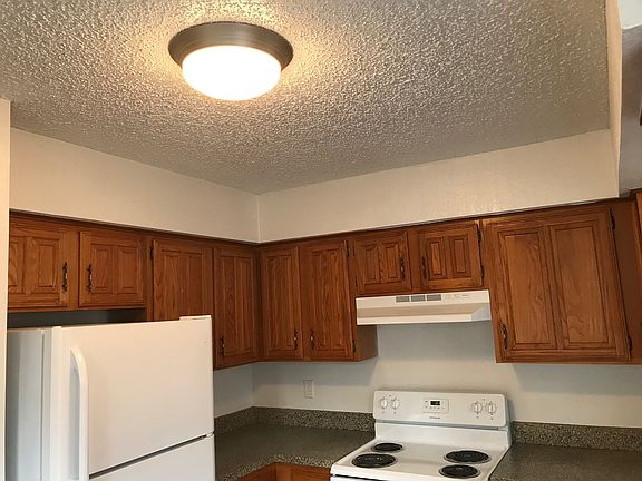 Large kitchen with plenty of cabinets!