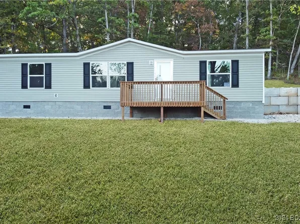 20 Painted Tree Ln, Rocky Mount, MO 65072
