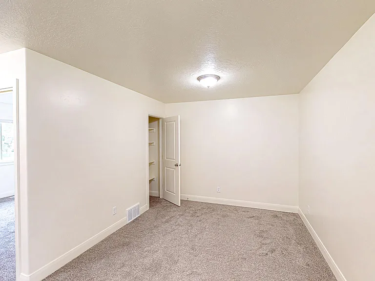 774 Old Fort Dr — Photo 12