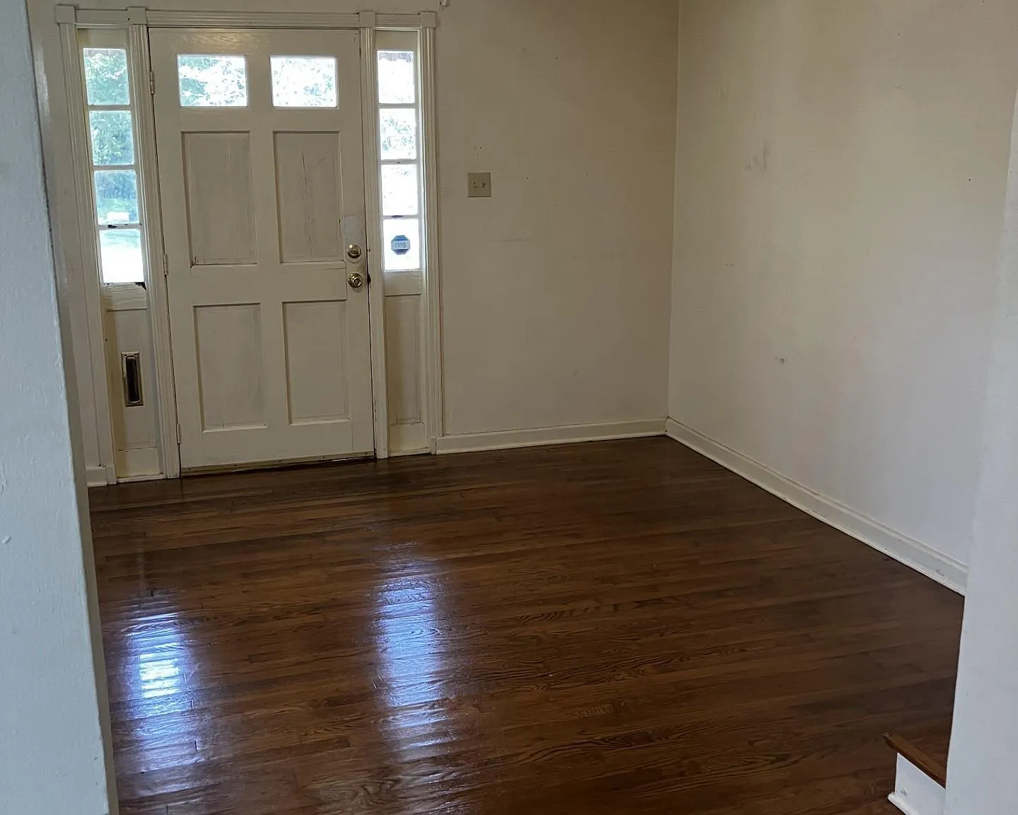 2 bed, 979 sqft, $1,150 — Photo 2