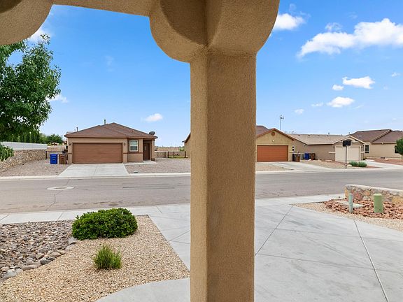4th image of 4033 Monte Luna Ct