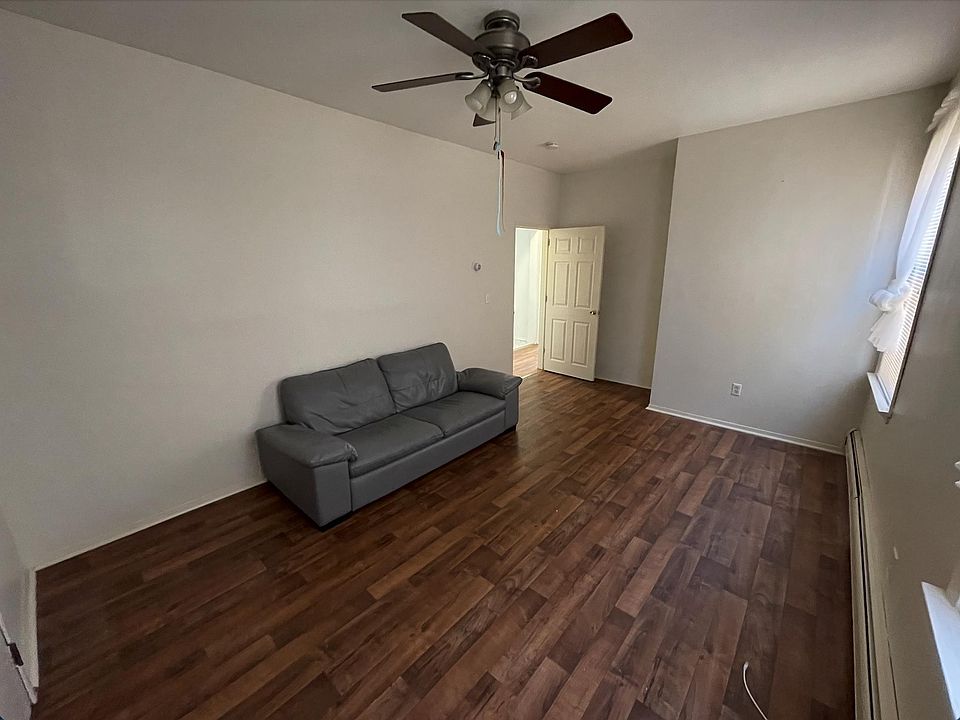 1st image of 254 Lawton Ave APT 1F