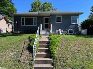 153 Vanness Ave, Ottumwa, IA 52501